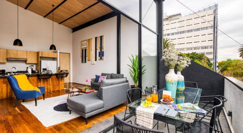 Hipodromo Apartment | 150 m² Apartment ∙ 3 bedrooms ∙ 12 guests