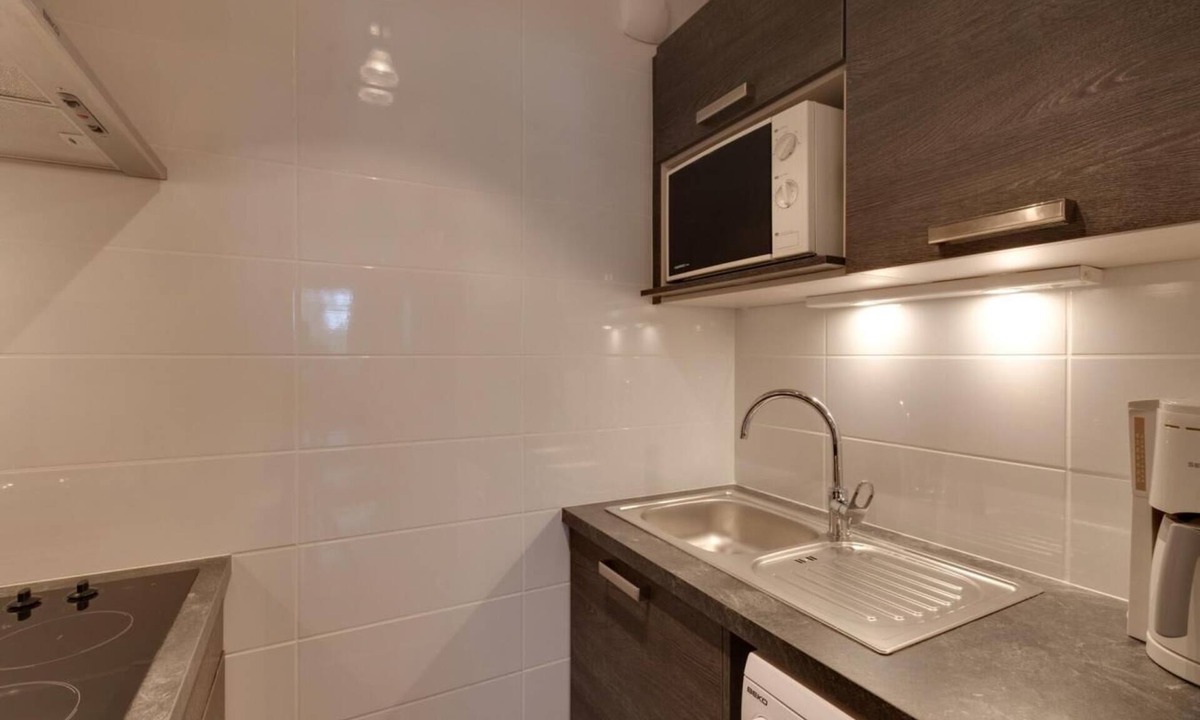Chantemerle Apartment | 2nd floor, balcony, parking, tv, ski locker, 31m², Serre Chevalier