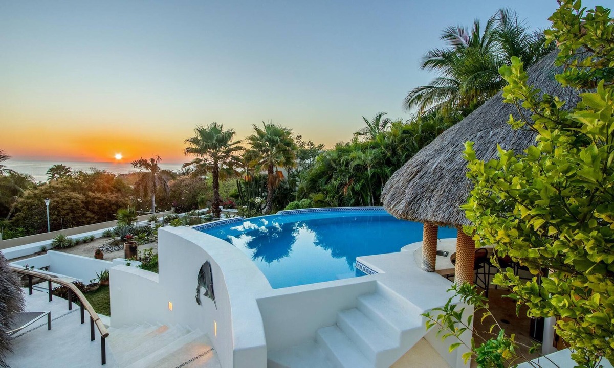 Santa Maria Huatulco Villa | 3-Bedroom Villa with Private Pool in Arrocito, just minutes to the beach