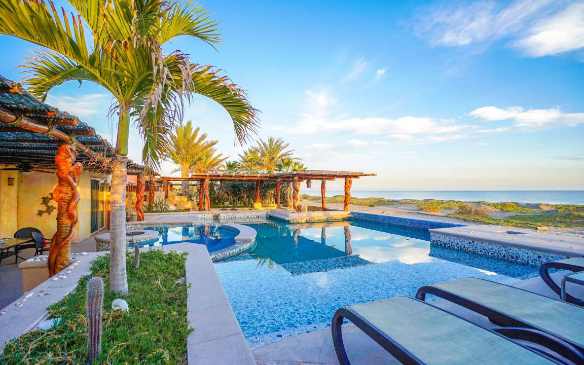La Paz Villa | 372 m² Villa ∙ 4 bedrooms ∙ 12 guests