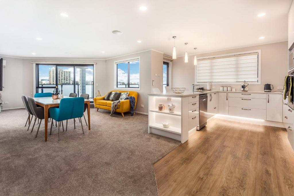 Manukau City Apartment | Central Manukau Hideaway