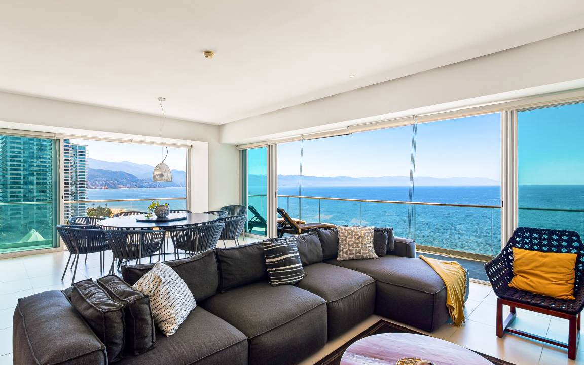 North Hotel Zone Condo | Condo ∙ 3 bedrooms ∙ 10 guests