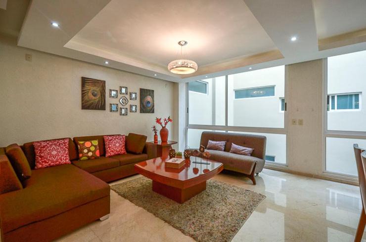 Coyoacan Apartment | Coyoacan Florida Luxury apartment 4BR-4BA 2Parking