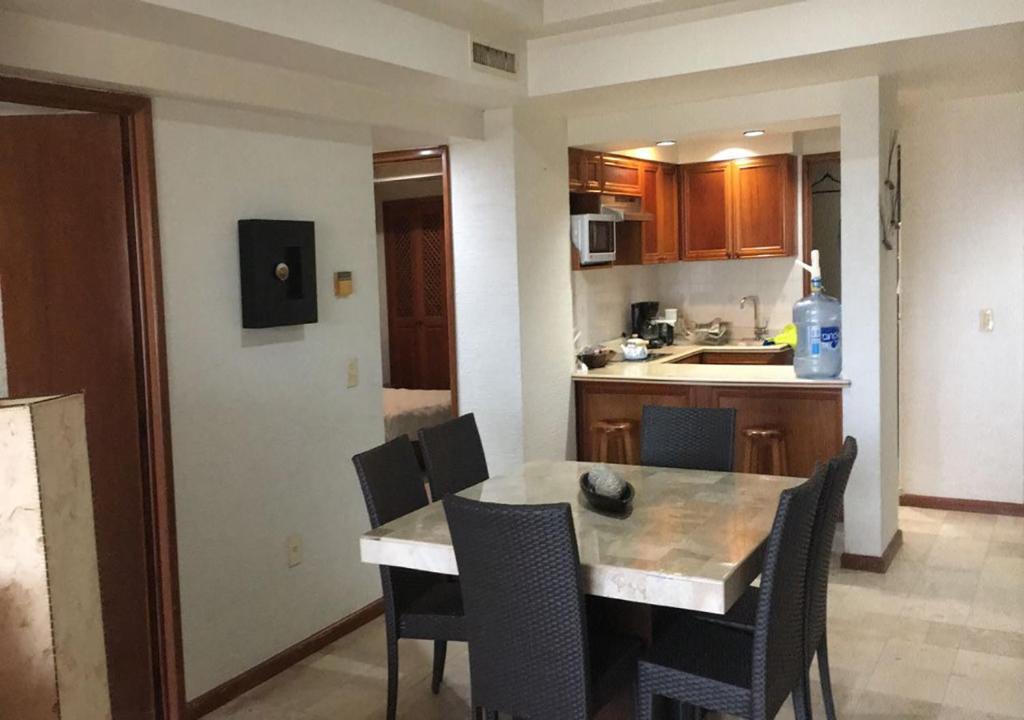 Playa Diamante Apartment | Departamento en Mayan Island Torre I con vista a la playa