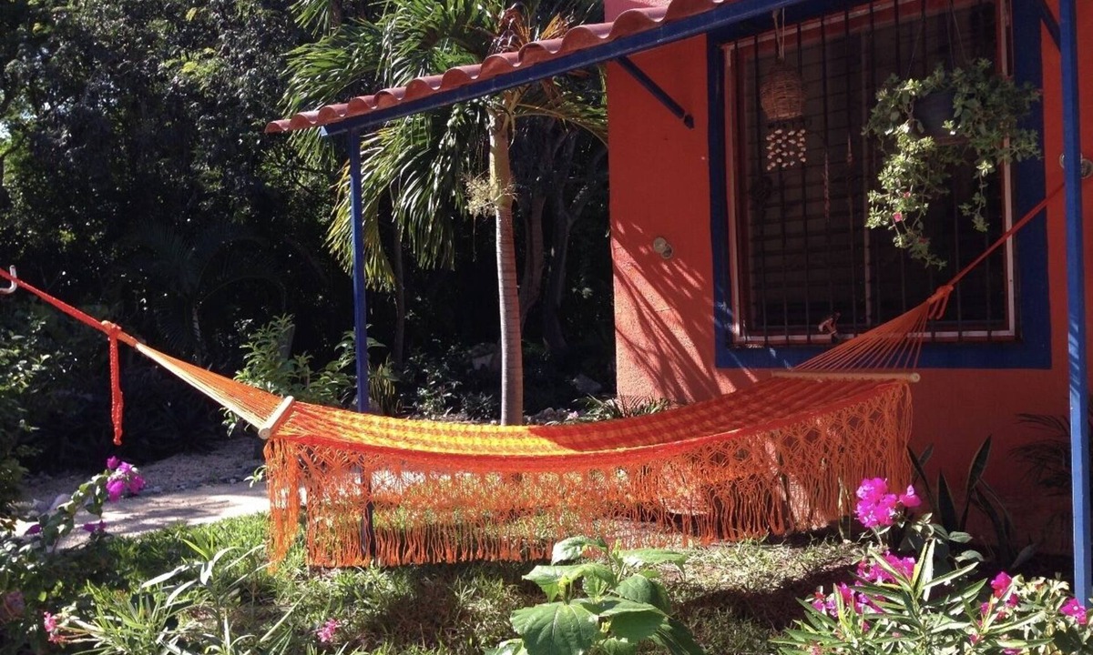 Chemuyil House | Enjoy Mayan Riviera in an authentic and friendly environment, beach & nature!