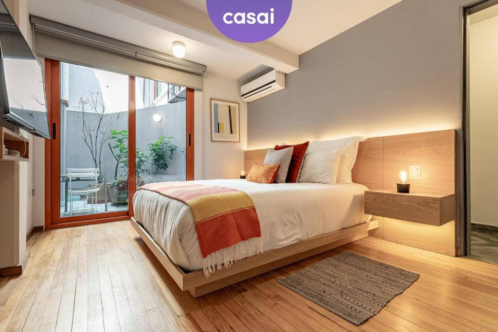 La Condesa Apartment | Hi Tech, Private 1 br in La Condesa with Terrace