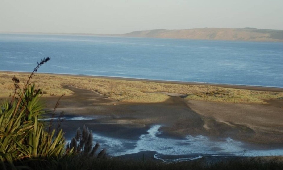 South Head Cottage | Historic Farm Cottage with spectacular harbour/rural views