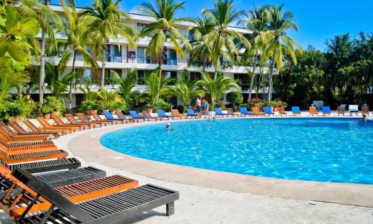 Ixtapa Hotel | Hotel Villas Paraiso/room 9