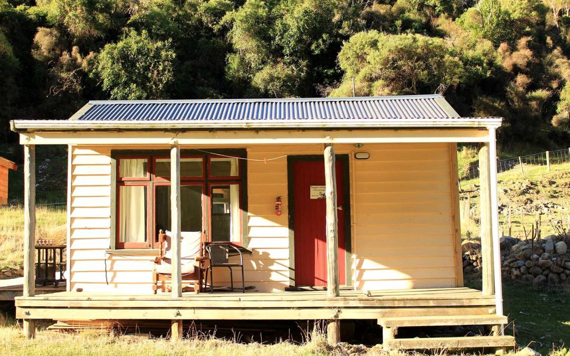 Akaroa House | House ∙ 1 bedroom ∙ 6 guests