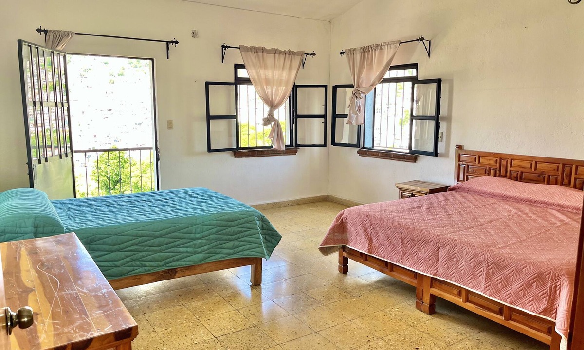 Taxco House | LindaVista Taxco, PuebloMágico, vista panorámica, estacionamiento, 10min zócalo