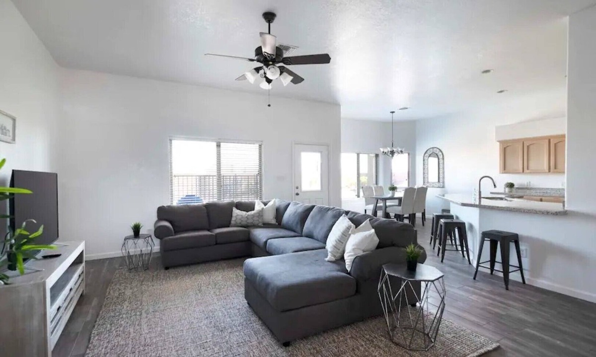 Fortuna Foothills House | Luxury Living 6
