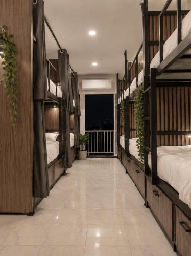 Thong Sala Hostel | Moonleaf Hostel Koh Phangan