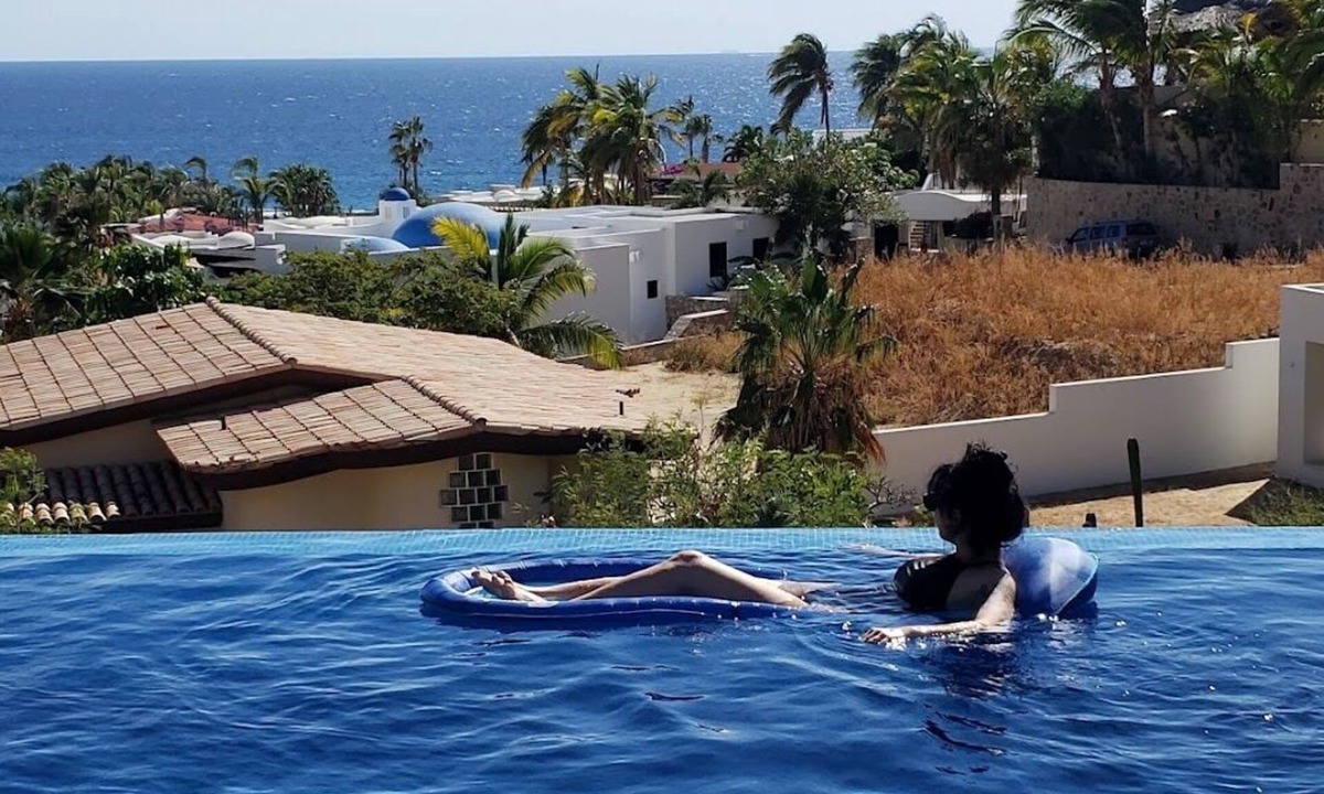 Pedregal Villa | 🌊🏖️🌴☀️Ocean Views + 2 Pools + Free Shuttle + Snacks! Family Fun Starts Here