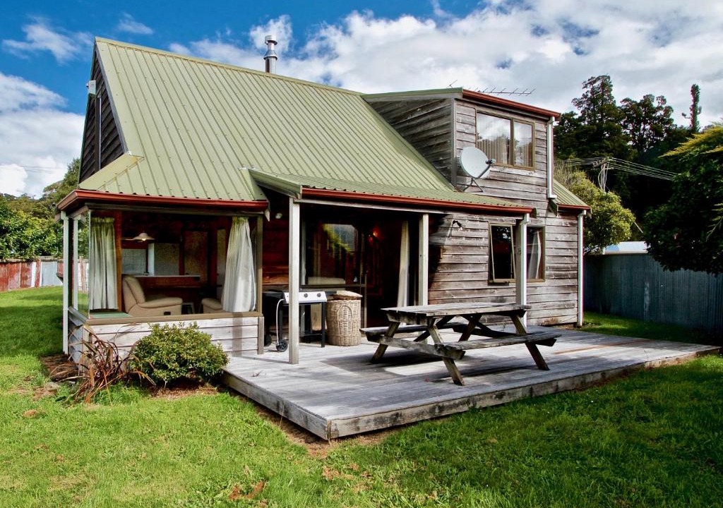 Ohakune House | Oiti - Ohakune Holiday Home