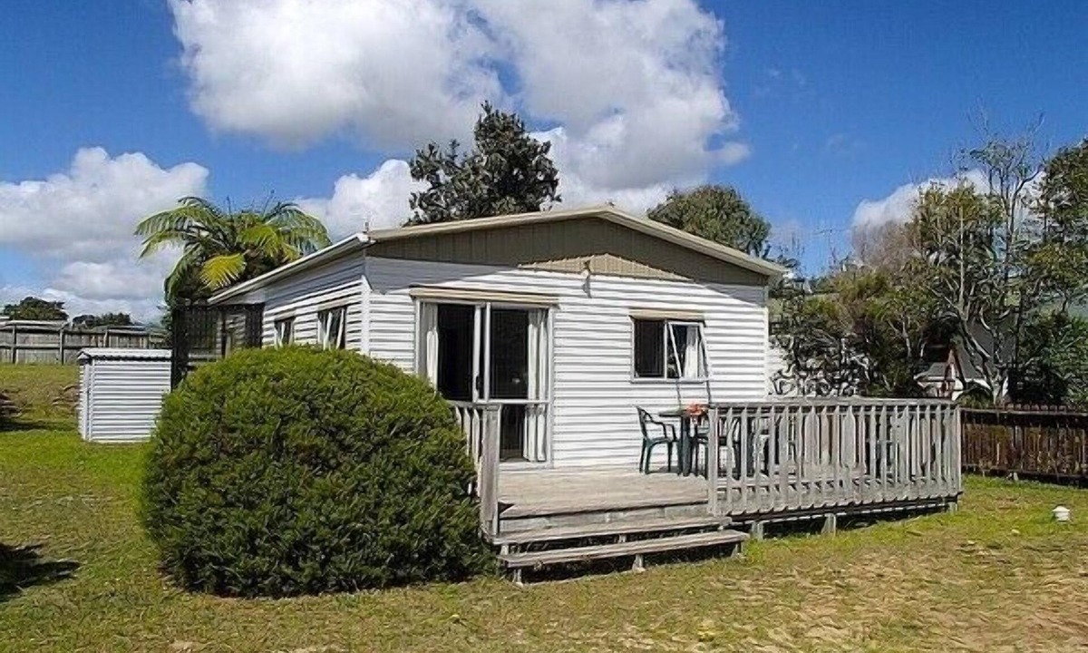 Mangawhai Heads Cottage | Ollaberry - Mangawhai Heads Bach