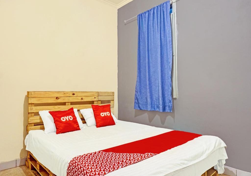 Gambir Hotel | OYO 91658 Luci’s House