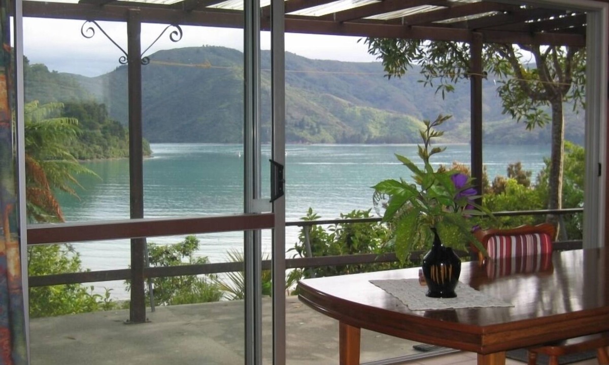 Okiwi Bay House | Private location, Excellent sea view.
