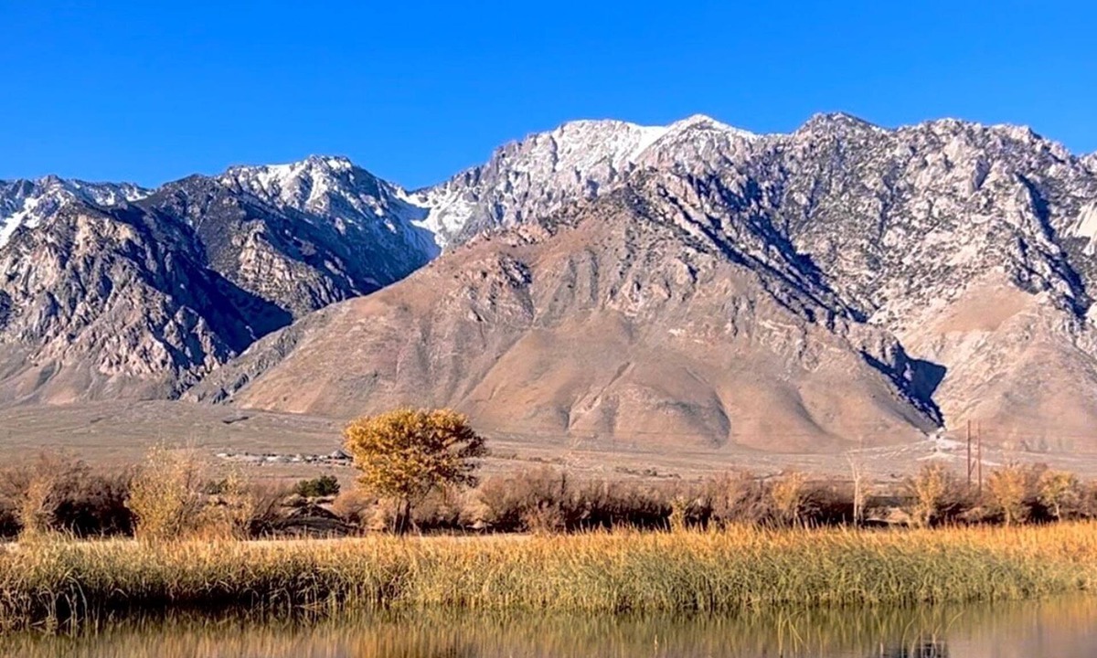 Olancha RV Rental | RV Site #15 near Death Valley