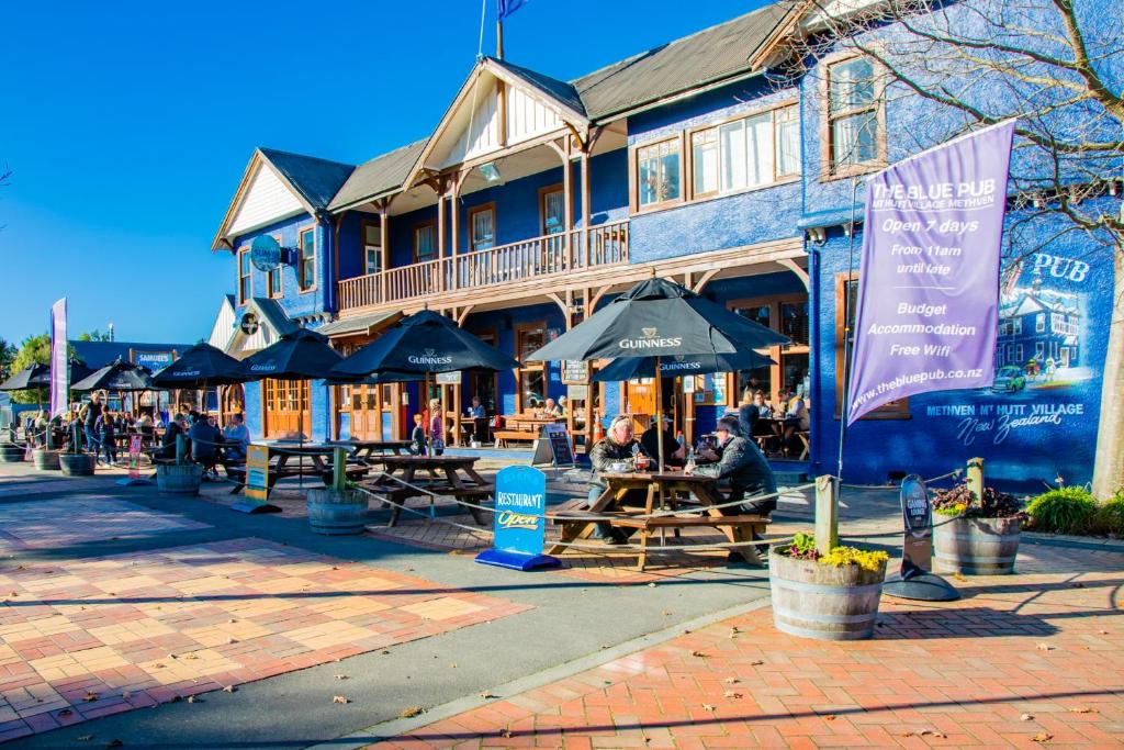 Methven Hotel | The Blue Pub