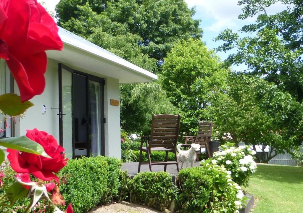 Aongatete House | Tranquil Private Rural Retreat