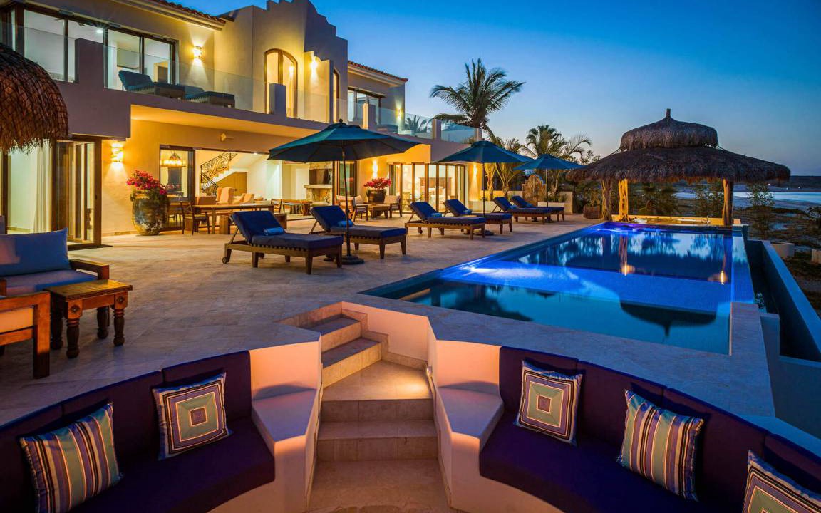 Los Frailes Villa | Villa ∙ 6 bedrooms ∙ 16 guests