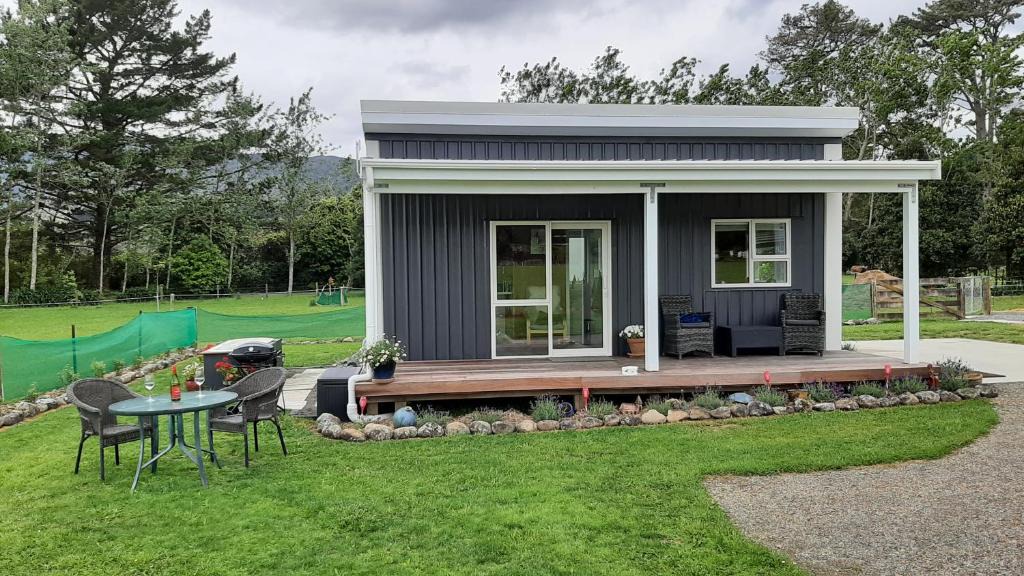 Tararua Forest Park House | Waiora cottage