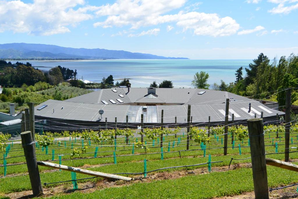 Tasman Apartment | Windhover Suites