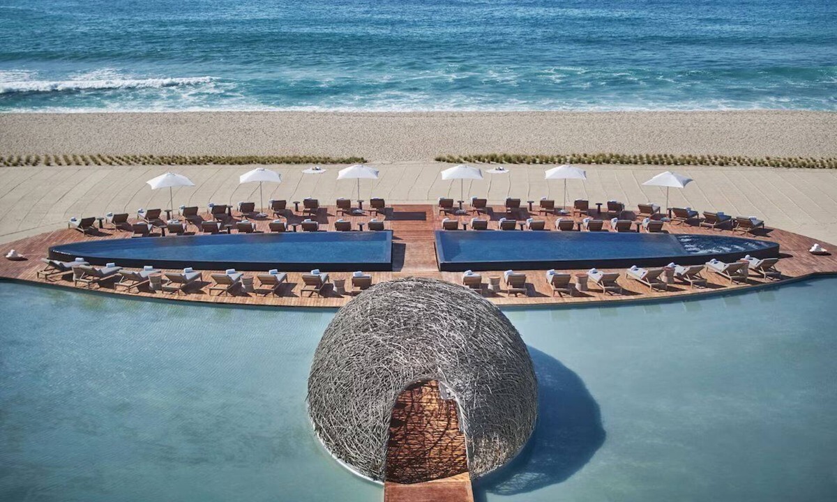 Zona Hotelera House | Your Coastal Oasis Awaits! Casita with Private Rooftop Pool, Pets are Allowed!