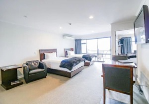 Aotea Motor Lodge