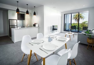 CHELSEABAY Modern Apartment