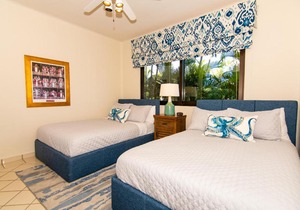 Christmas & New Years Beachfront! Beautiful 2 Bed Condo With Awesome Views!