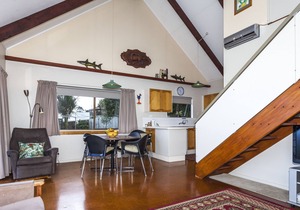 Fantastic Family Holiday Home with Breathtaking Views over Hot Water Beach