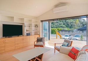 Hot Water Bach - Hot Water Beach Holiday Home
