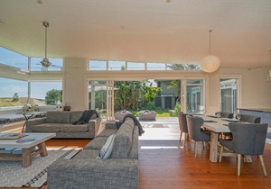 Hot Water Escape - Hot Water Beach Holiday Home