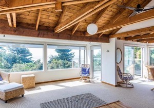 Kapiti at The Coast - Waikanae Holiday Home