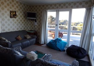 Kiwi Bach with Panoramic Sea and Harbour View