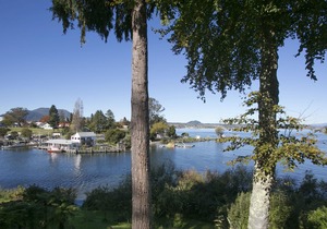 Lake Front Chalet in Taupo