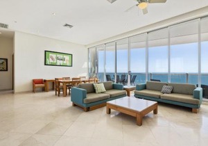 Luna Blanca Penthouse by Kivoya
