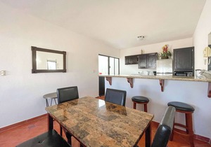 Mexican Ambience Townhome with Pool 28