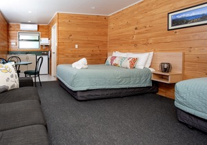Motueka Top 10 Holiday Park