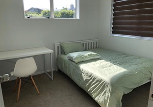 Orewa Beach Home Stay