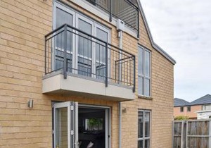 Regents Villas - Christchurch Holiday Homes