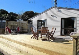 Relax at Raumati - Raumati South Holiday Home
