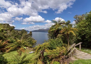 Te Miro Cottage - Lake Tarawera Cottage