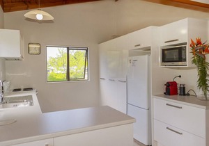 The Bach Retreat - Hahei Holiday House