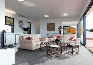 Treetops - Omori Holiday Home