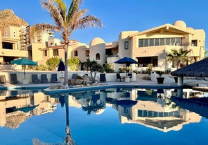 Unit 160A - Casa Ivan-GARDEN VIEW
