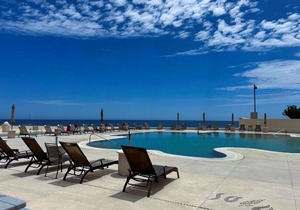 Unit 160A - Casa Ivan-GARDEN VIEW