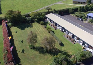 Unwind @ Taranaki Chic Eco Studio