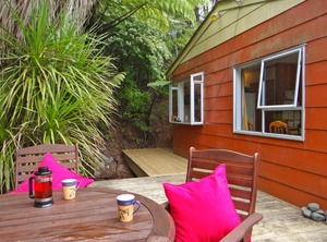 Campbells Beach Hideaway Bach | Tawharanui